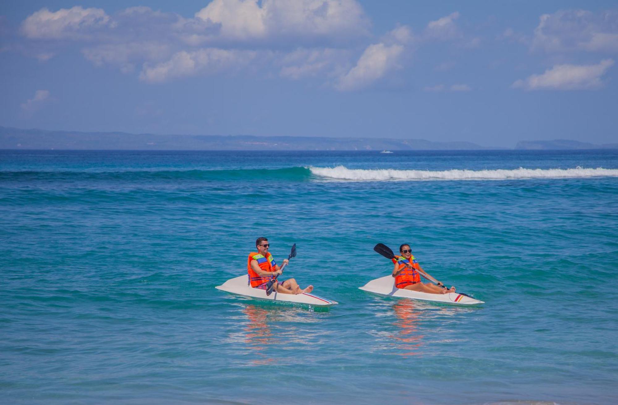 Candi Beach Resort & Spa Candidasa Exterior foto